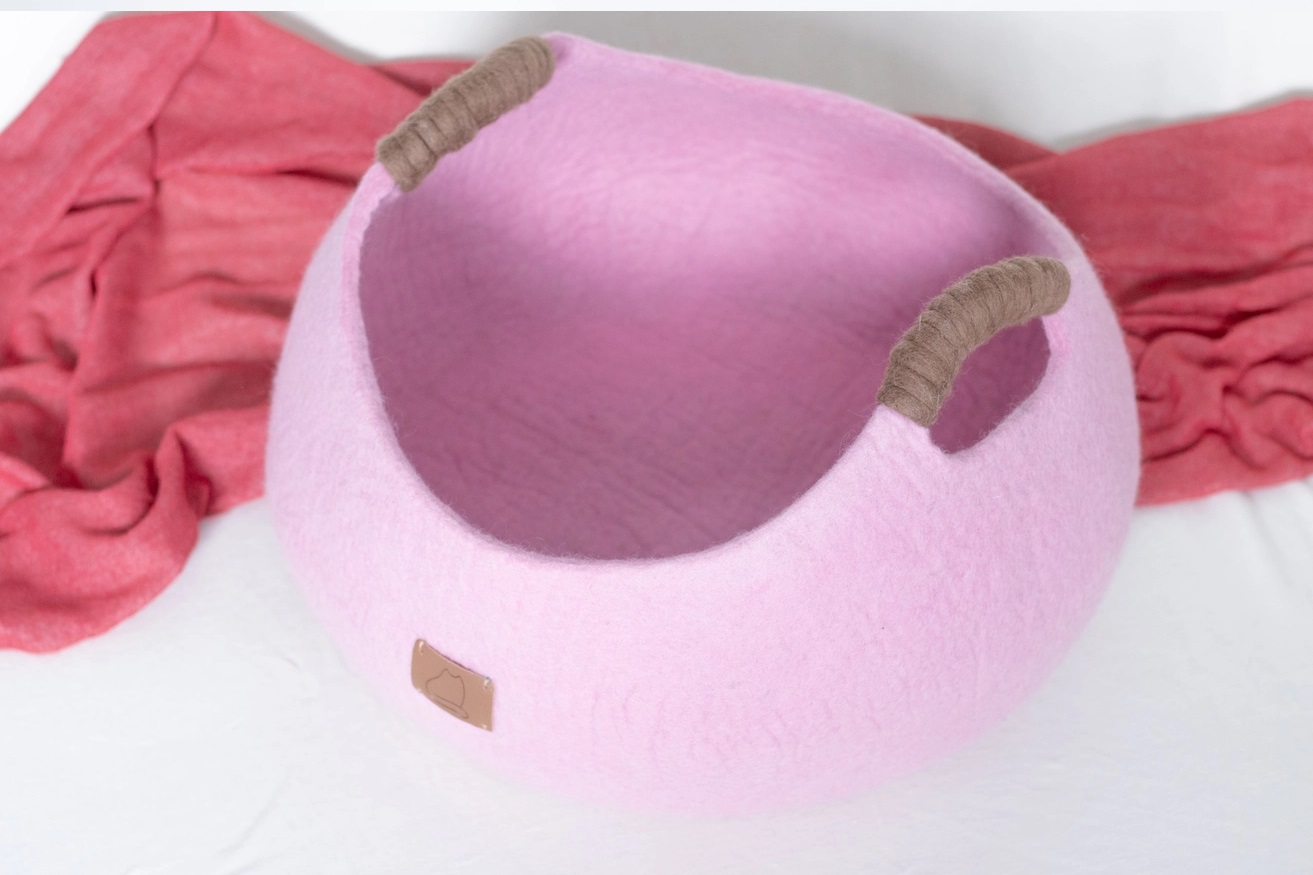 Wool Pink Basket